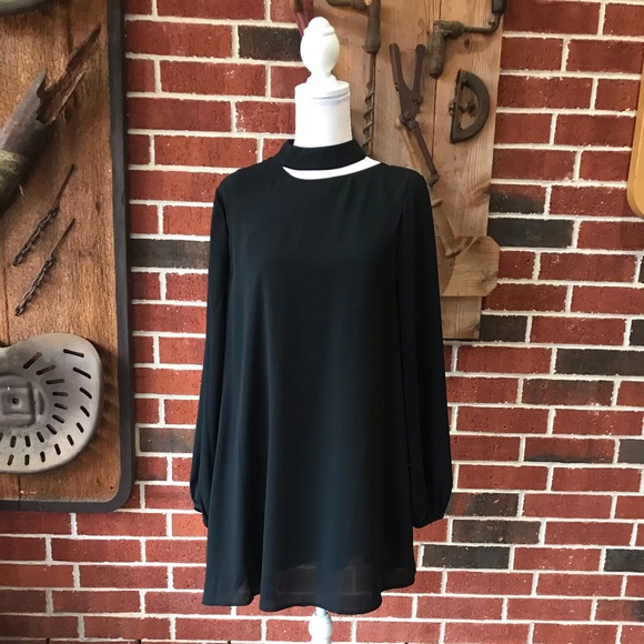 Black Dress with Cut Out - Picture 1 of 3